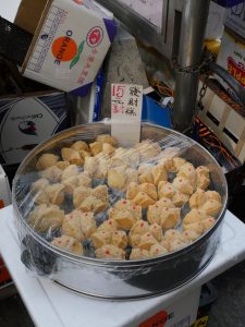 臭豆腐：街頭小食的重口味